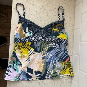 Title nine tankini in Multicolored Pattern size small